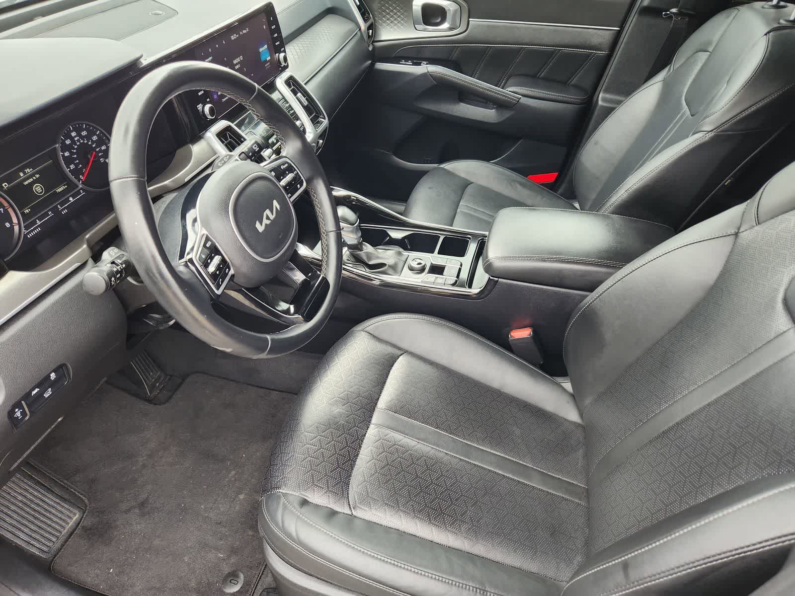 Used 2022 Kia Sorento SX FWD image 2