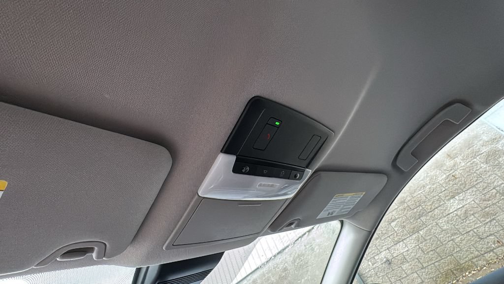 Used 2025 Nissan Altima 2.5 SV FWD image 25