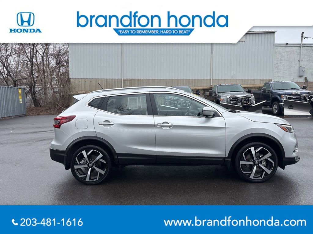 Used 2022 Nissan Rogue Sport SL w/ Premium Package image 7