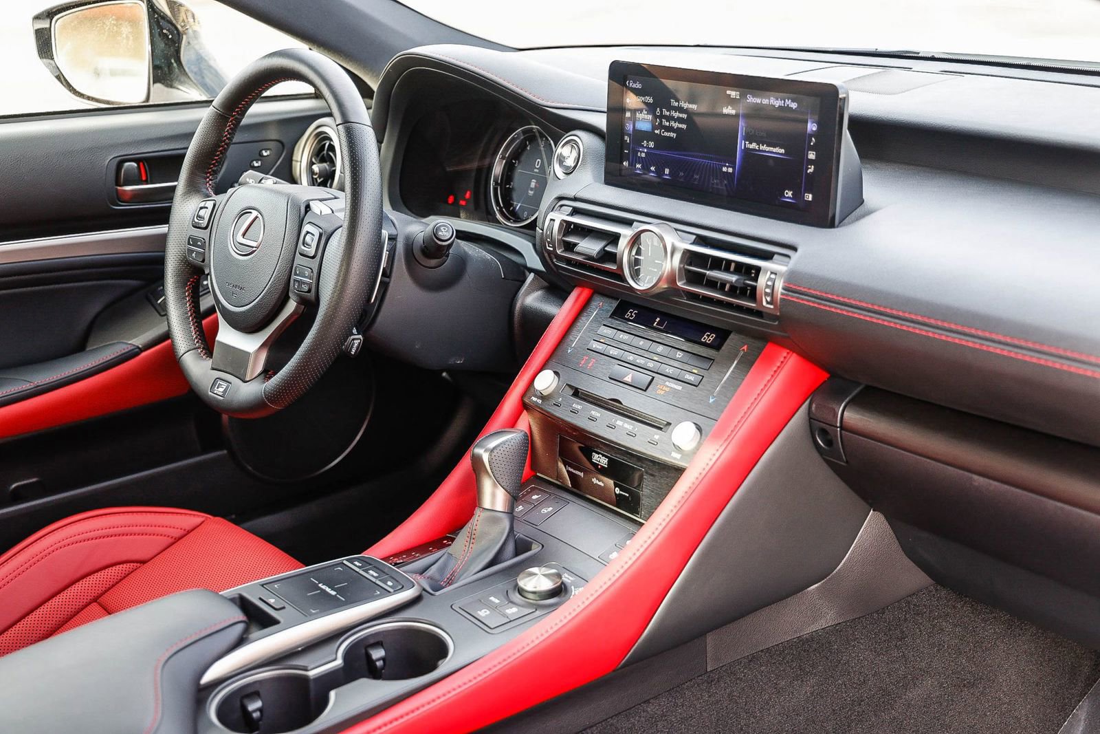 Used 2024 Lexus RC 350 F Sport image 11