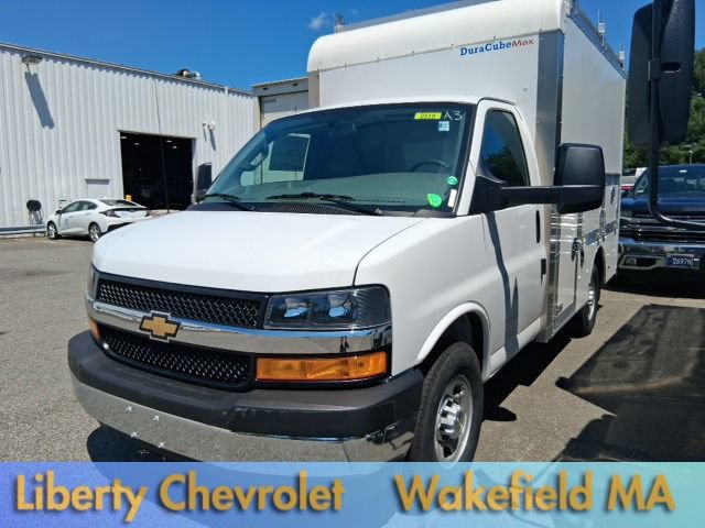 New 2026 Chevrolet Express 3500 w/ Power Convenience Package RWD image 4