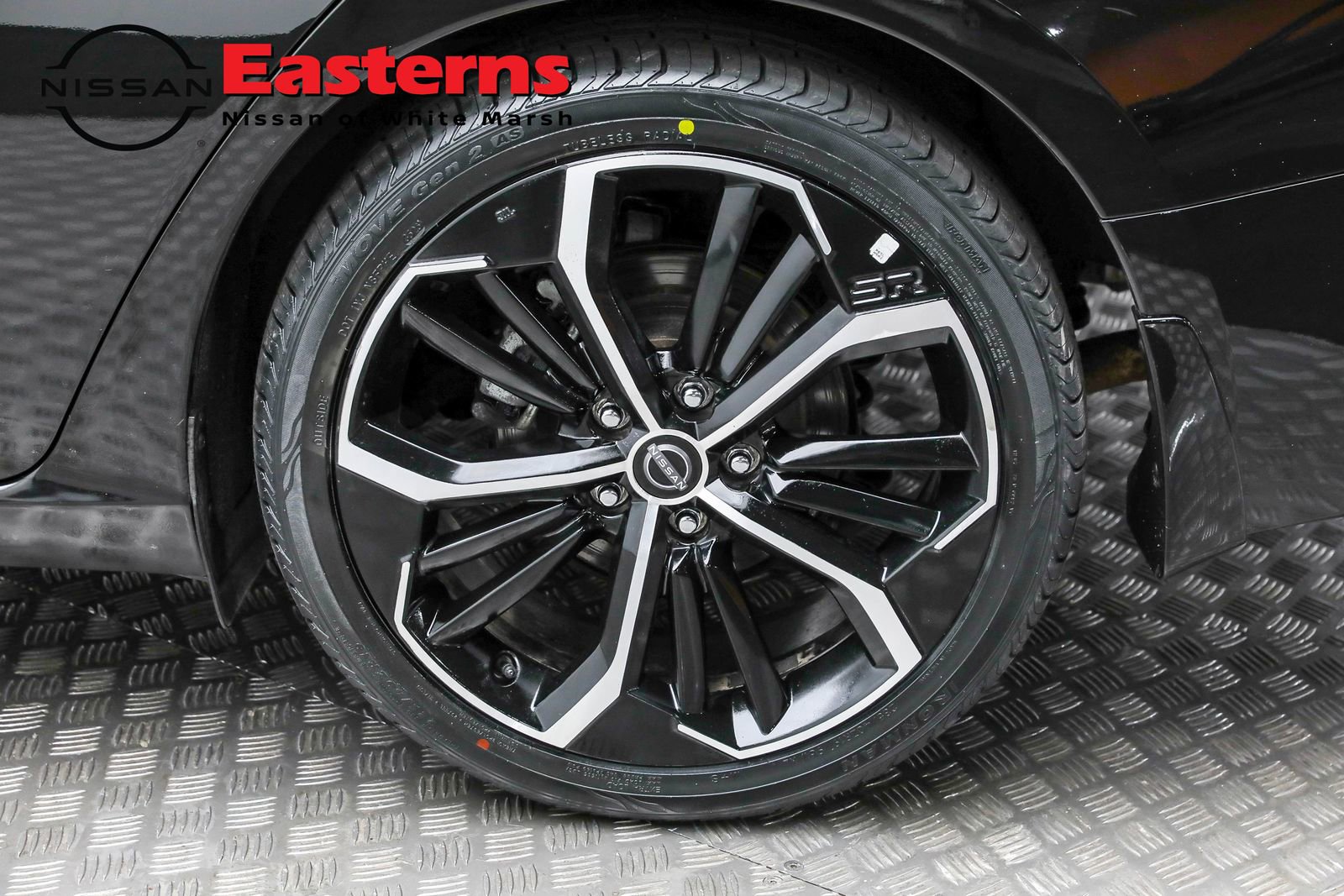 Used 2023 Nissan Altima 2.5 SR image 14