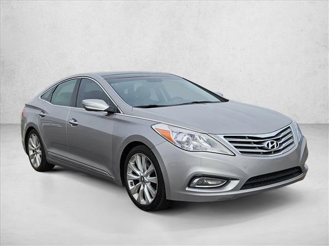 Used 2013 Hyundai Azera w/ Technology Pkg FWD image 3