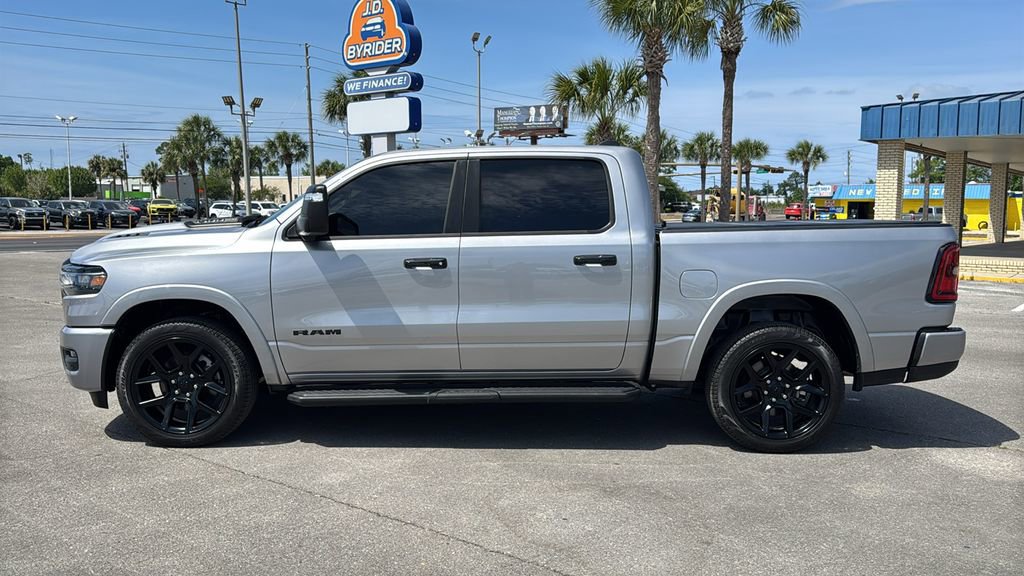 Used 2025 RAM 1500 Laramie w/ Night Edition AWD/4WD image 3