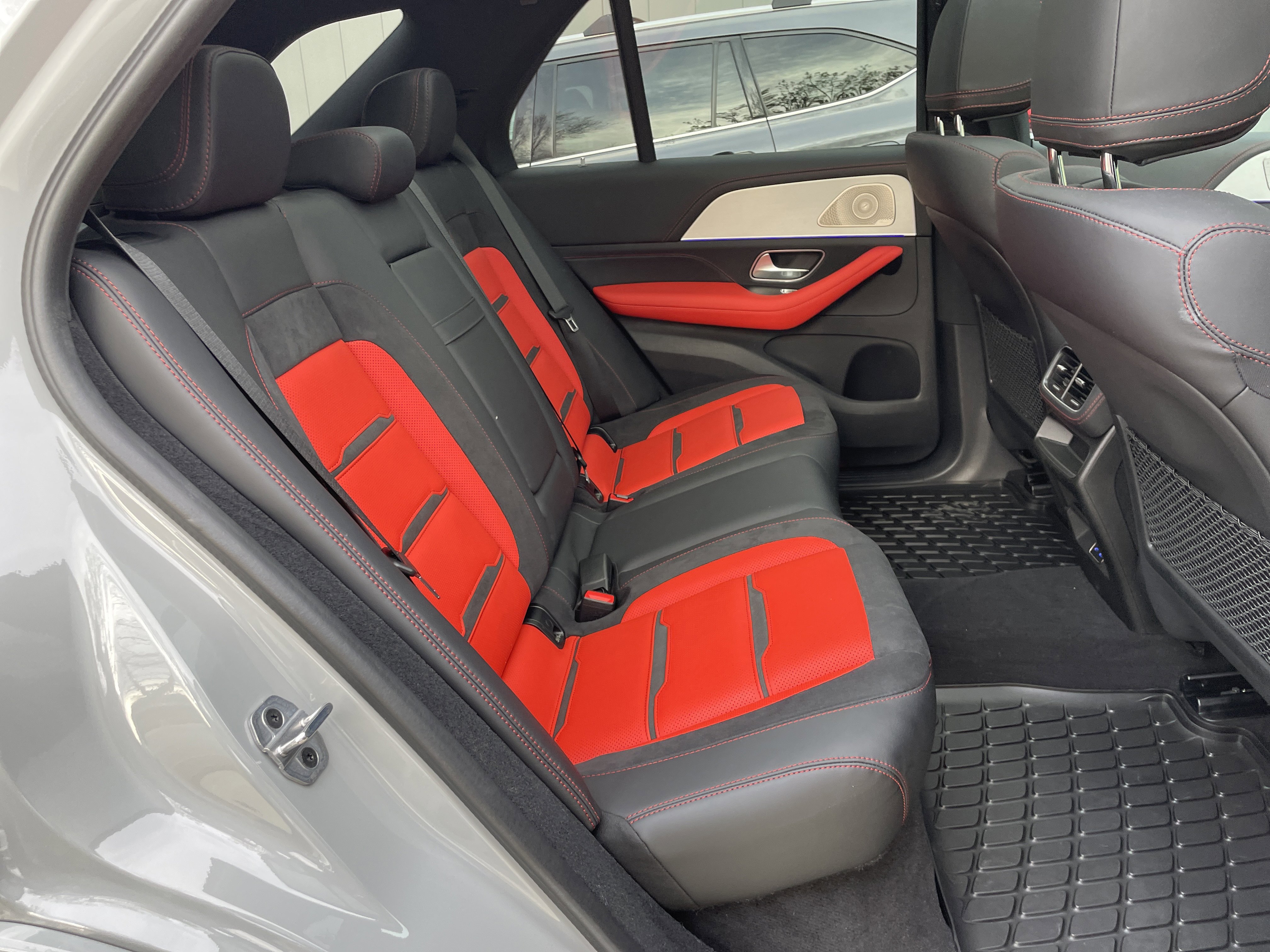 Certified 2024 Mercedes-Benz GLE 53 AMG 4MATIC image 45