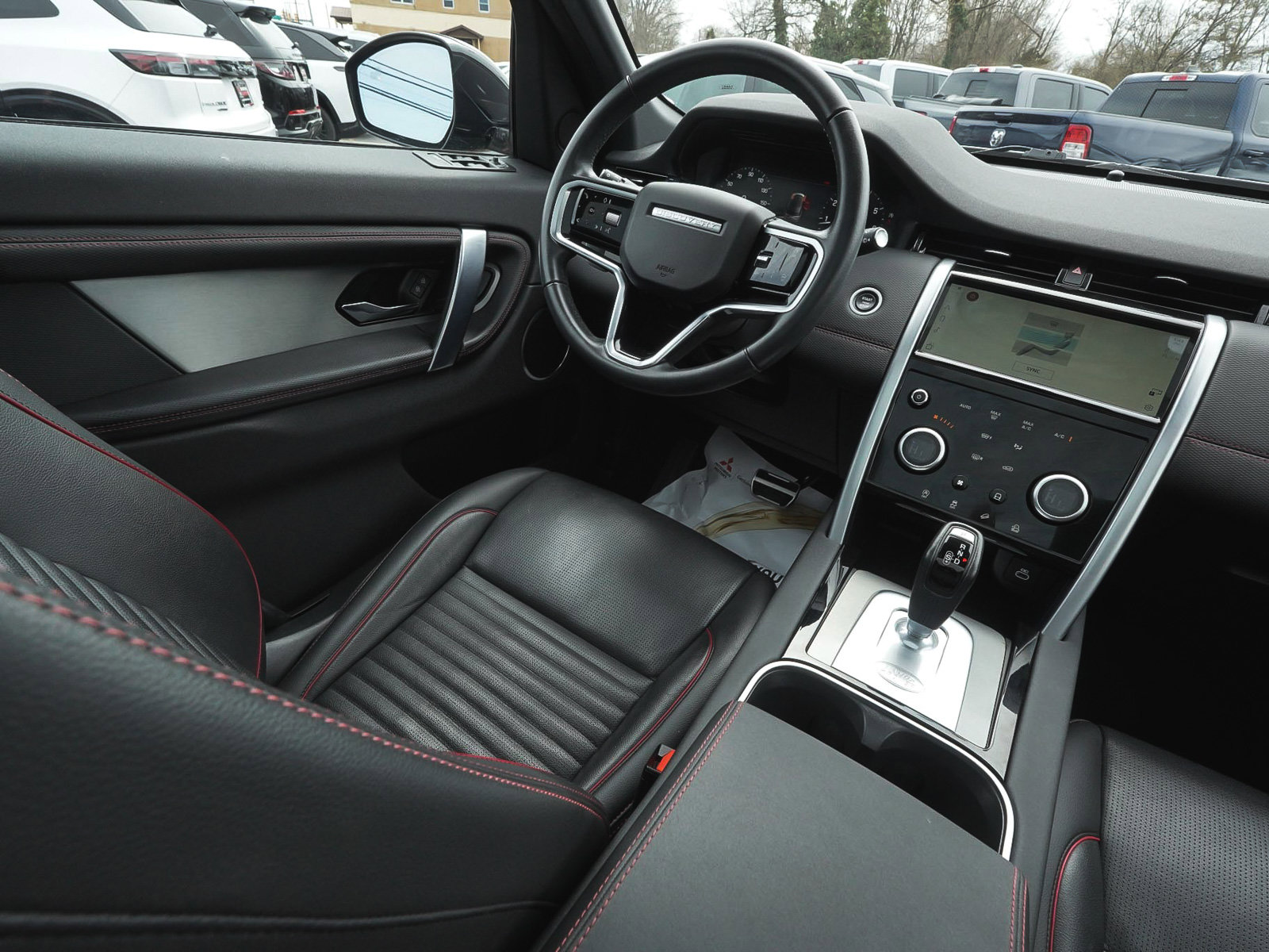 Used 2023 Land Rover Discovery Sport S R-Dynamic image 47