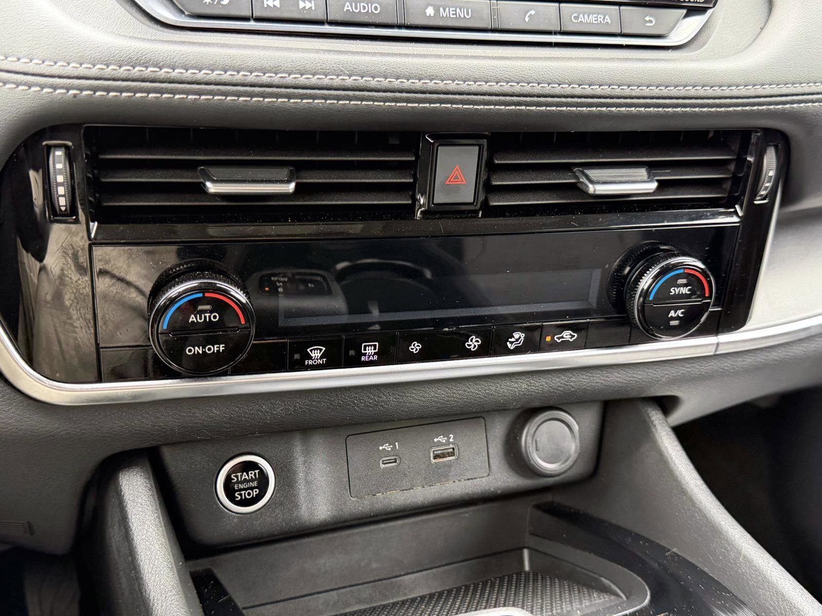 Used 2021 Nissan Rogue SV AWD/4WD image 29