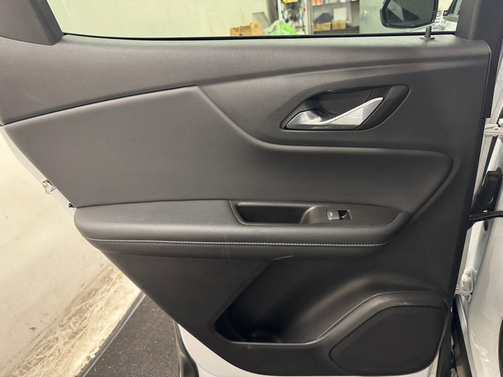 Used 2024 Chevrolet Blazer LT image 16