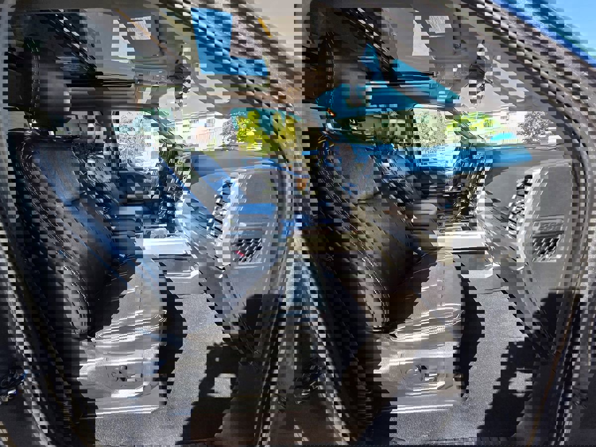 Used 2019 Ford F150 Lariat image 15