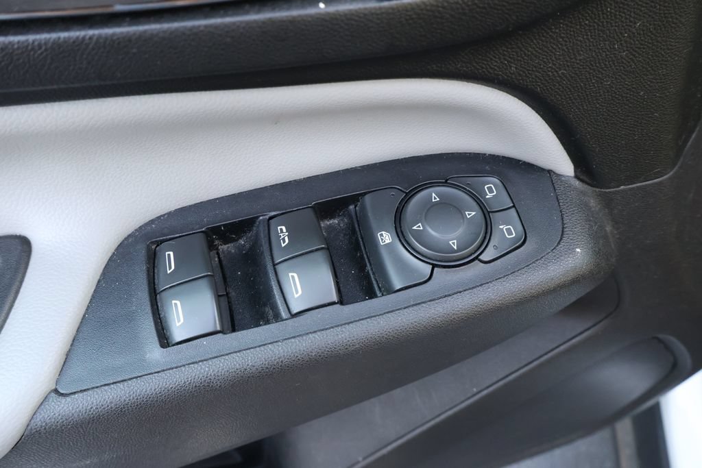 Used 2019 Chevrolet Equinox LS w/ LS Convenience Package FWD image 12