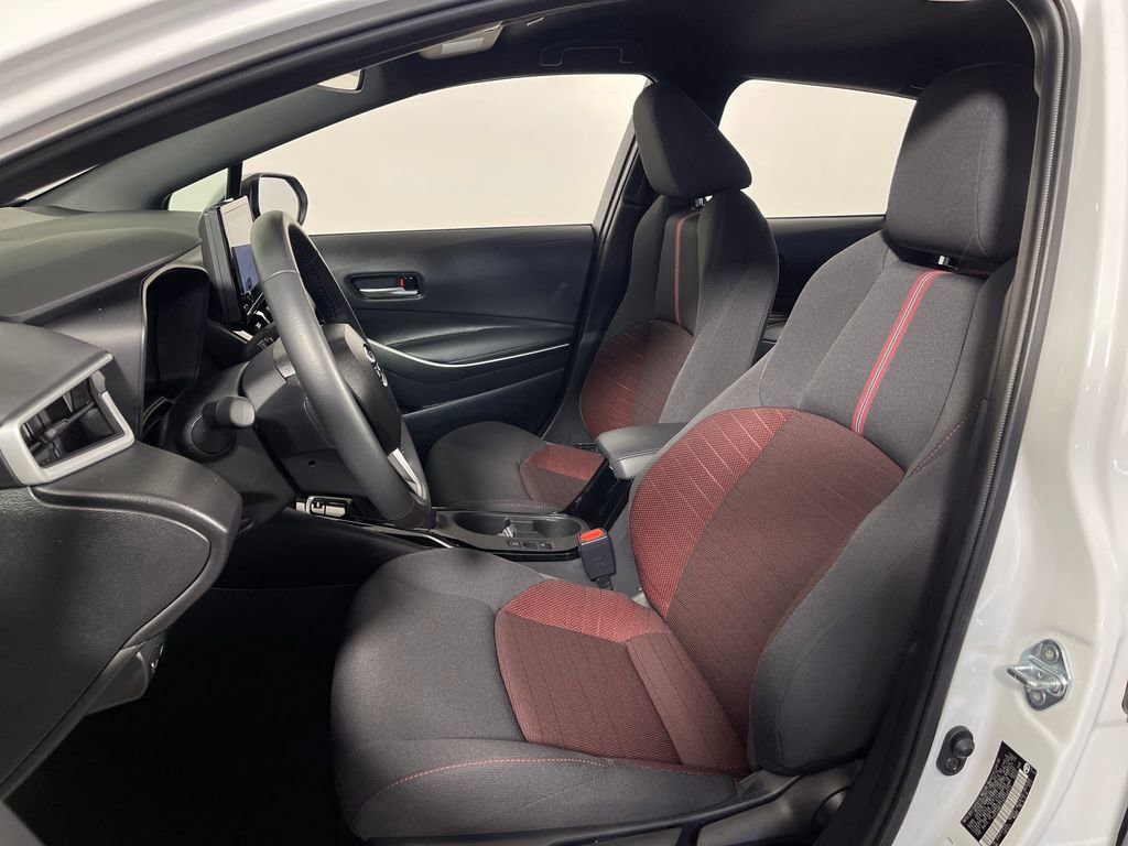 Certified 2025 Toyota Corolla SE w/ Convenience Package image 12