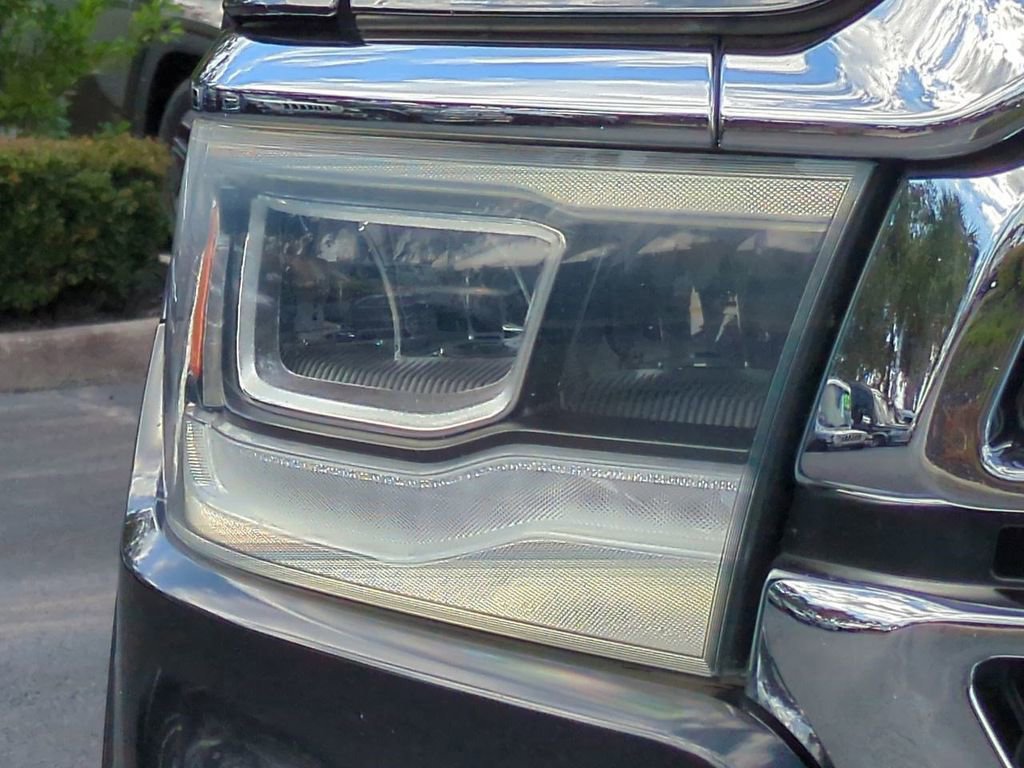 Used 2021 RAM 1500 Laramie image 10