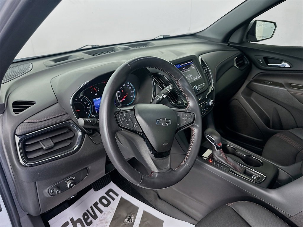 Used 2022 Chevrolet Equinox RS image 9