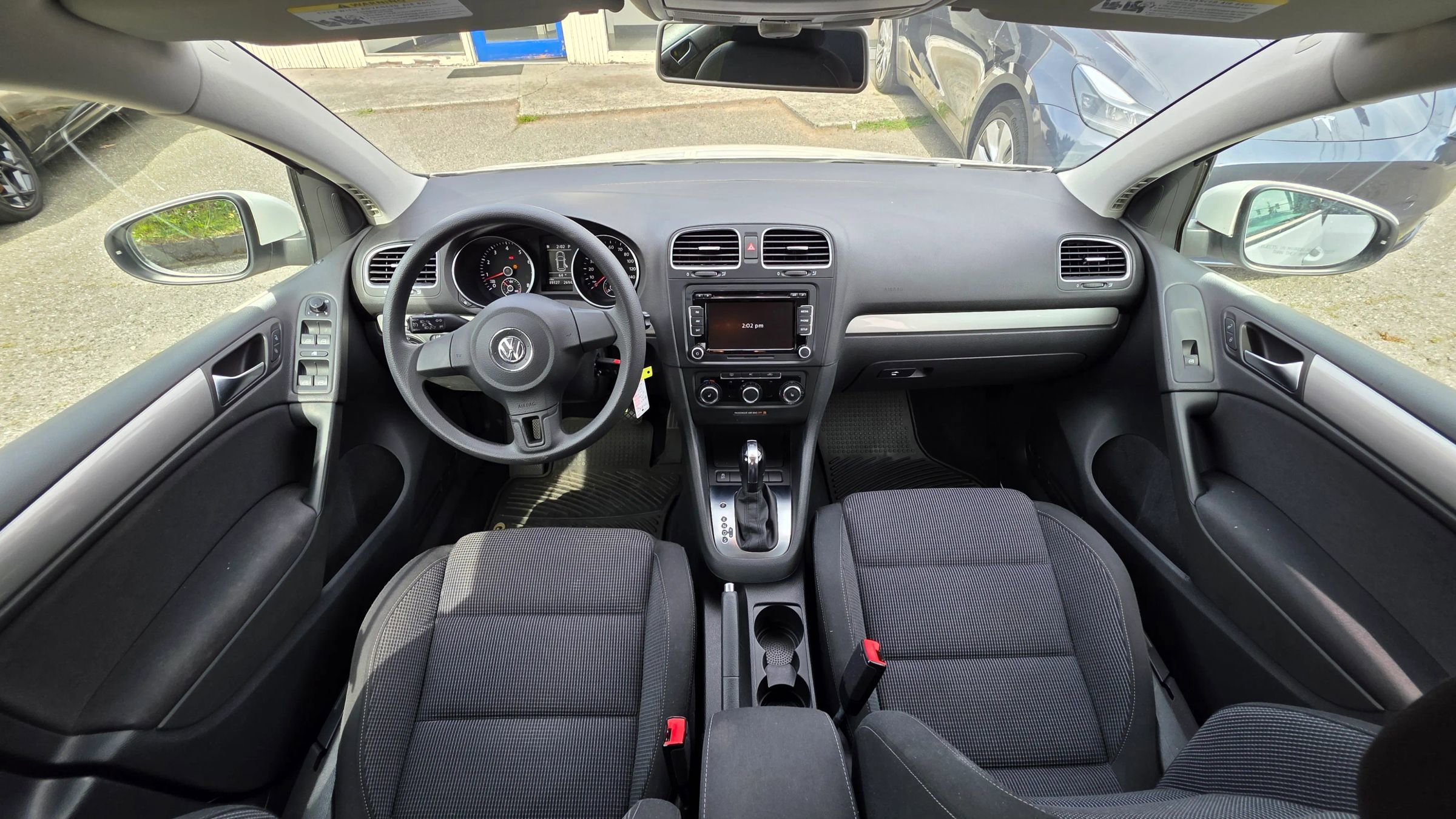 Used 2012 Volkswagen Golf 4-Door image 13