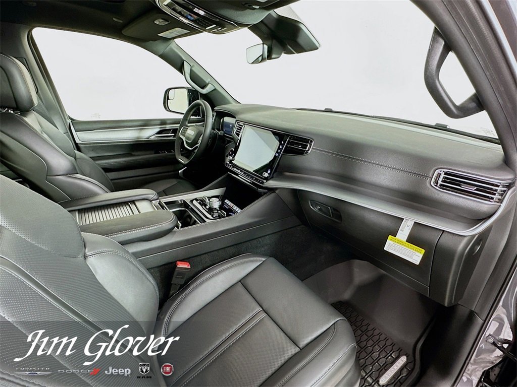 New 2025 Jeep Wagoneer Series II image 14