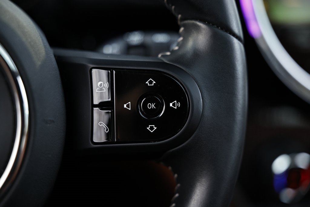 Used 2023 MINI Cooper Countryman SE w/ Signature Upholstery Package image 34