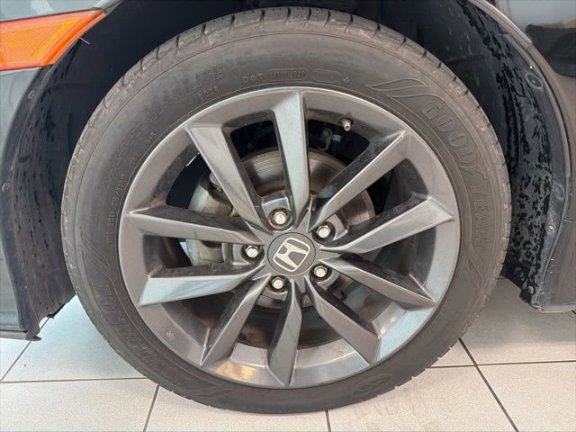Used 2020 Honda Civic EX image 11
