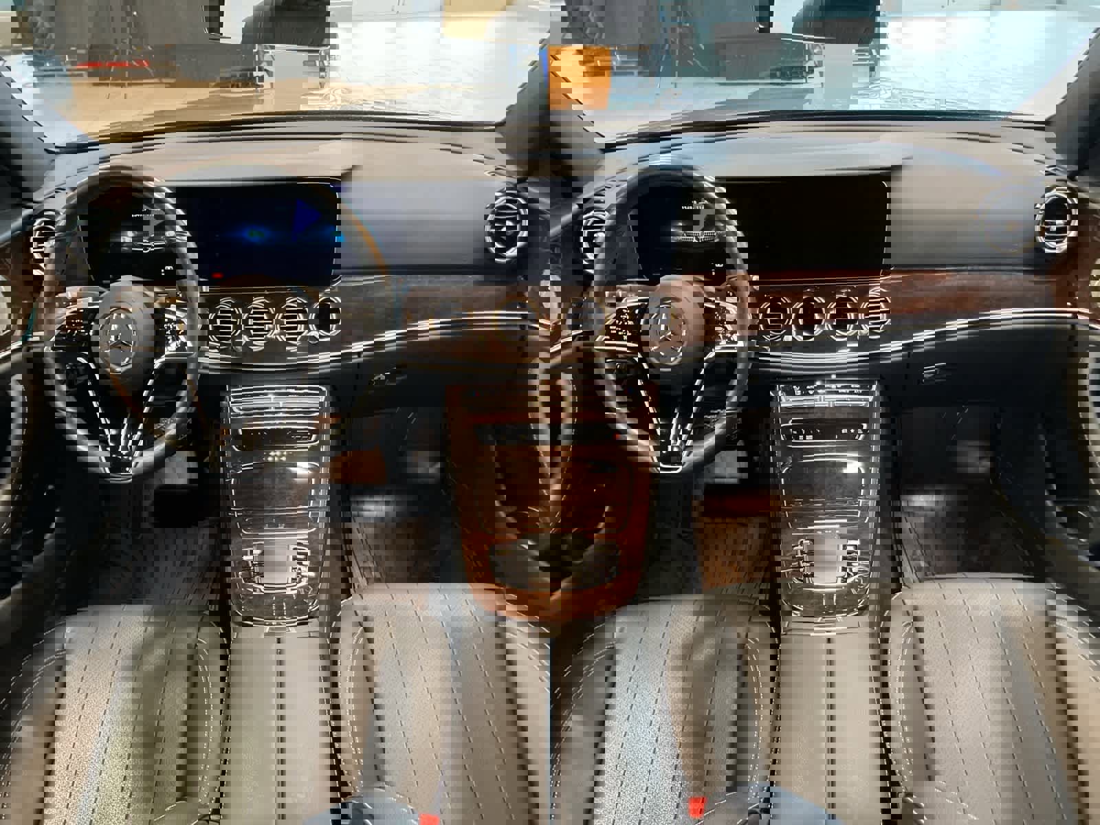 Used 2022 Mercedes-Benz E 350 E 350 image 27