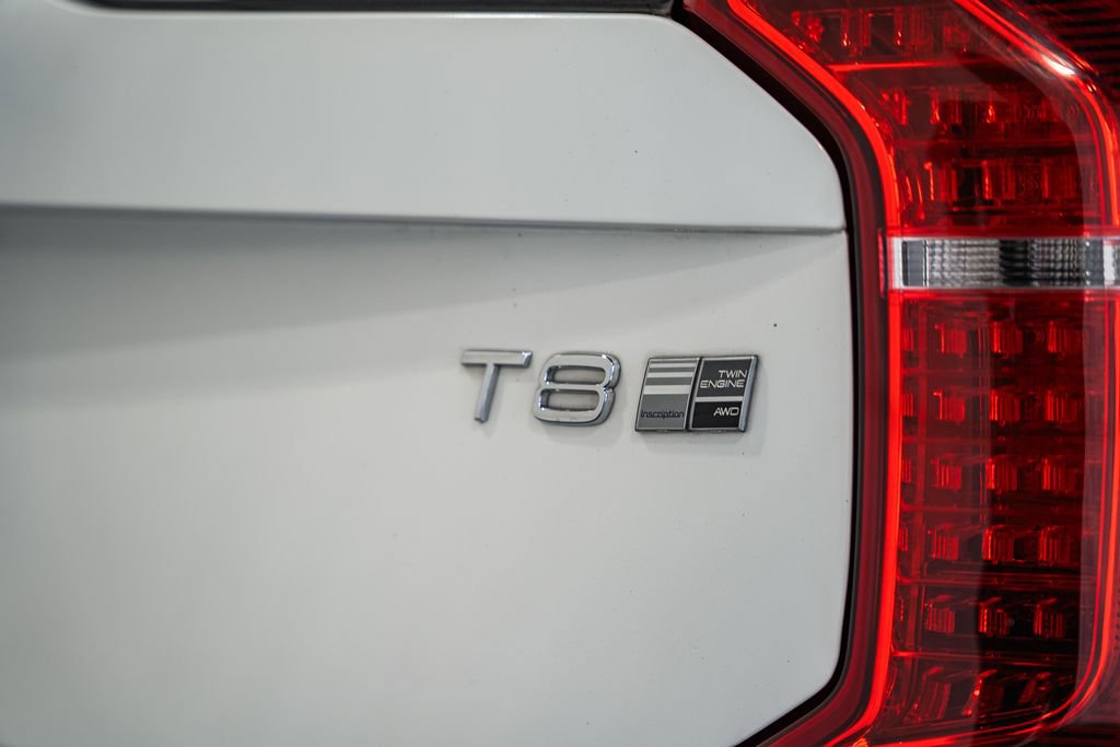 Used 2017 Volvo XC90 T8 Inscription w/ Luxury Package image 7