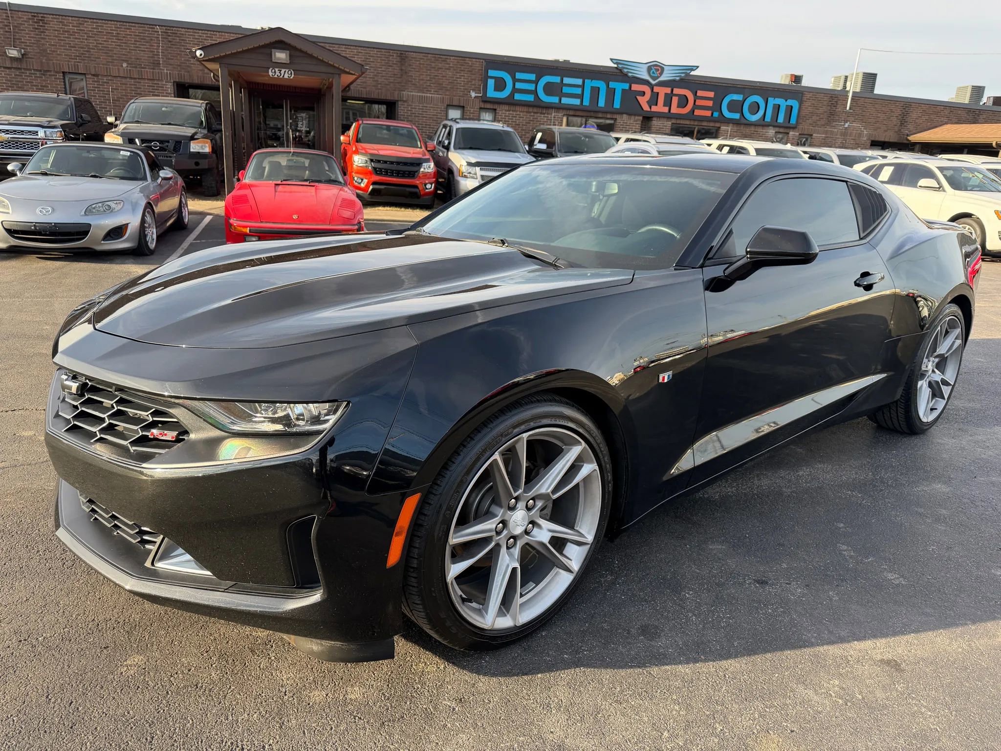 Used 2021 Chevrolet Camaro LT w/ RS Package image 7
