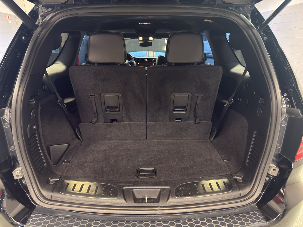 Used 2021 Dodge Durango R/T w/ Blacktop Package AWD/4WD image 33