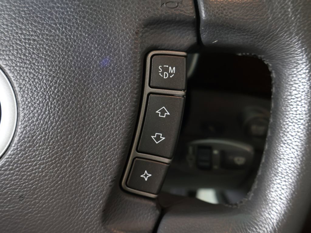 Used 2004 BMW 745Li RWD image 41