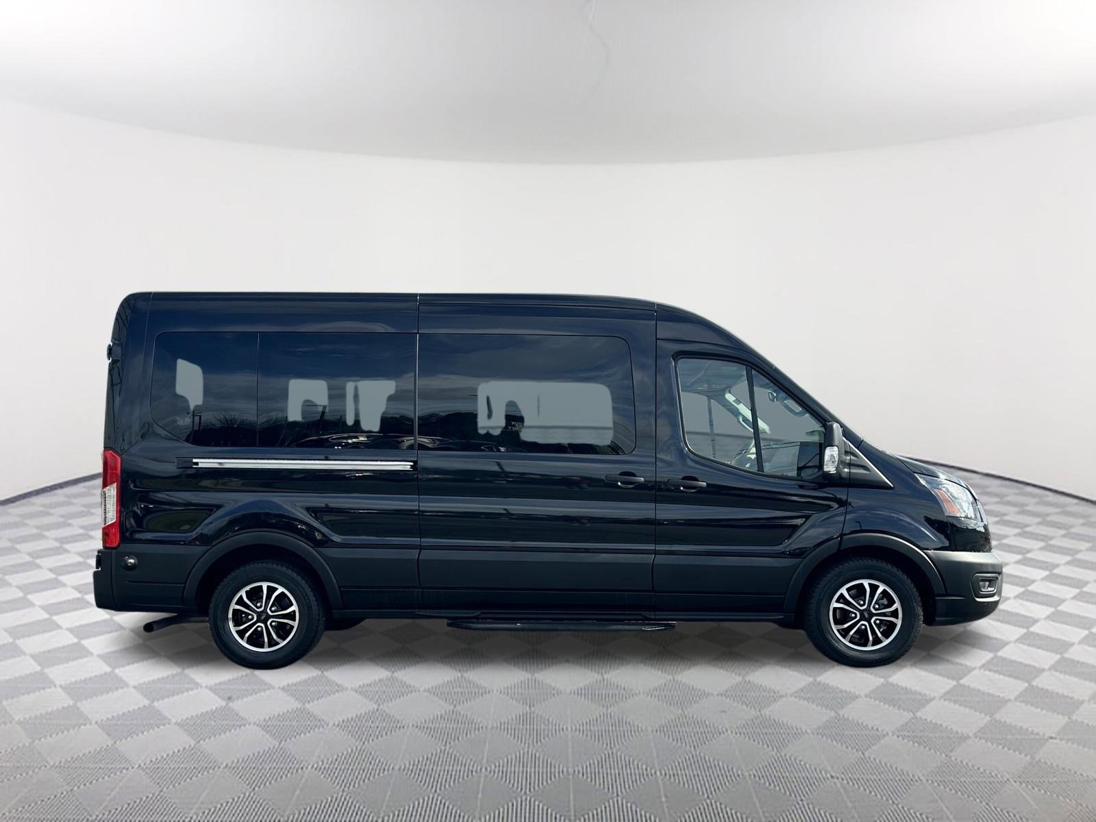 Used 2024 Ford Transit 350 XL image 6