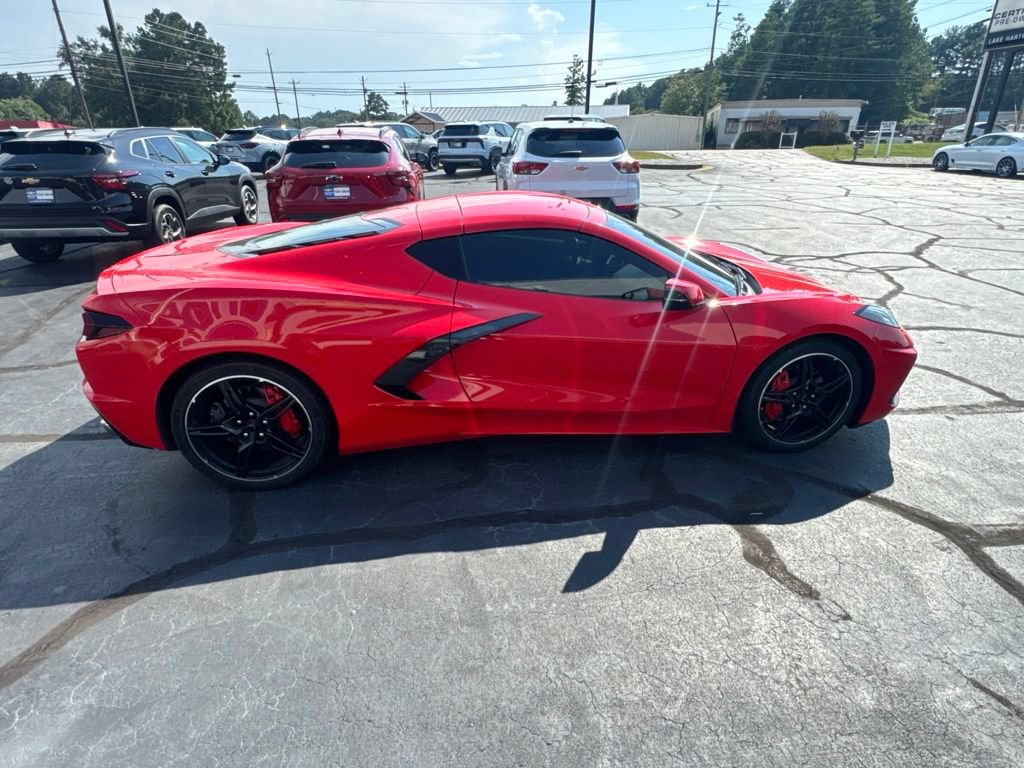 Used 2020 Chevrolet Corvette Stingray Coupe w/ 1LT RWD image 11