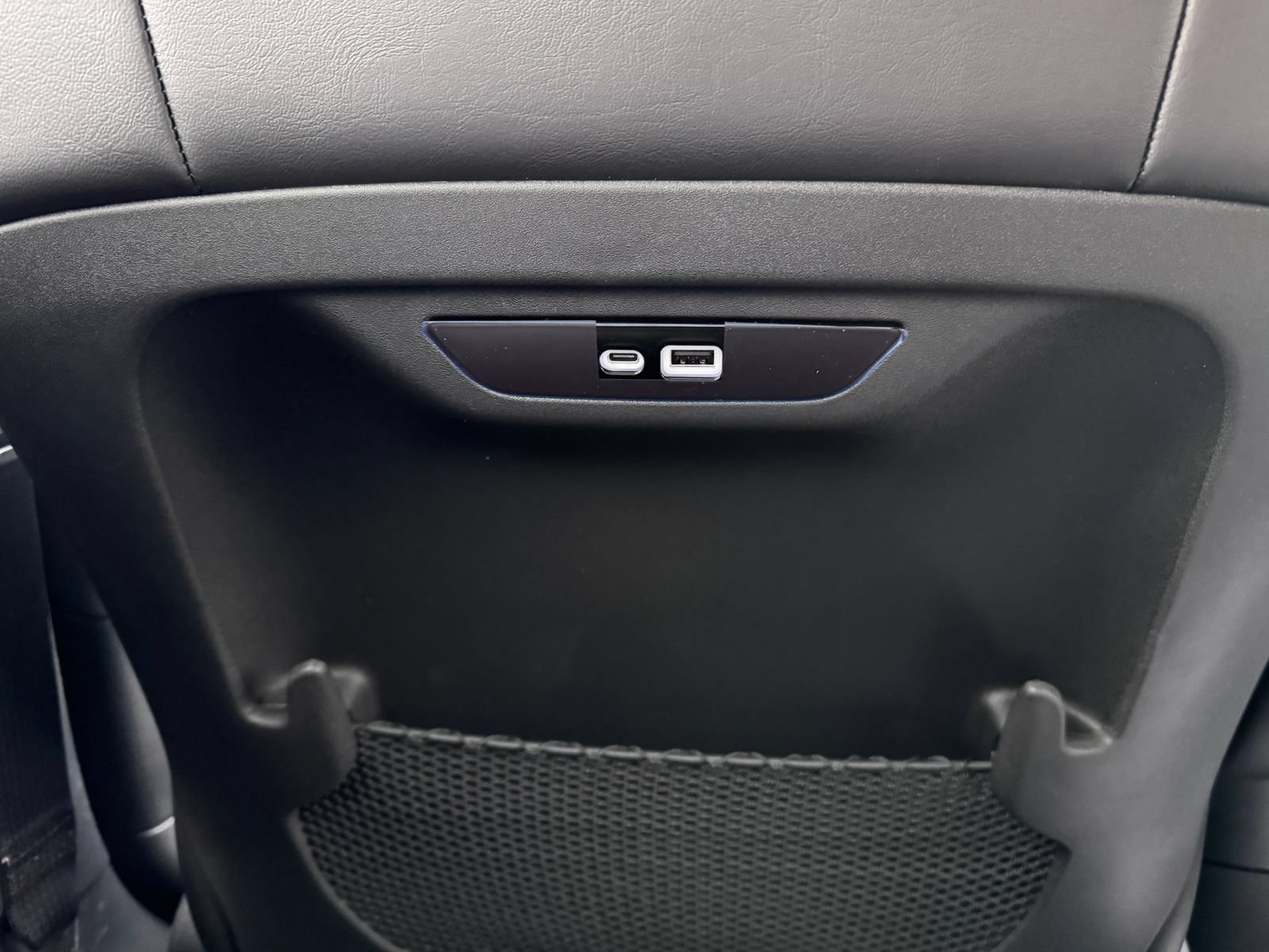 New 2025 Chrysler Pacifica Select FWD image 30