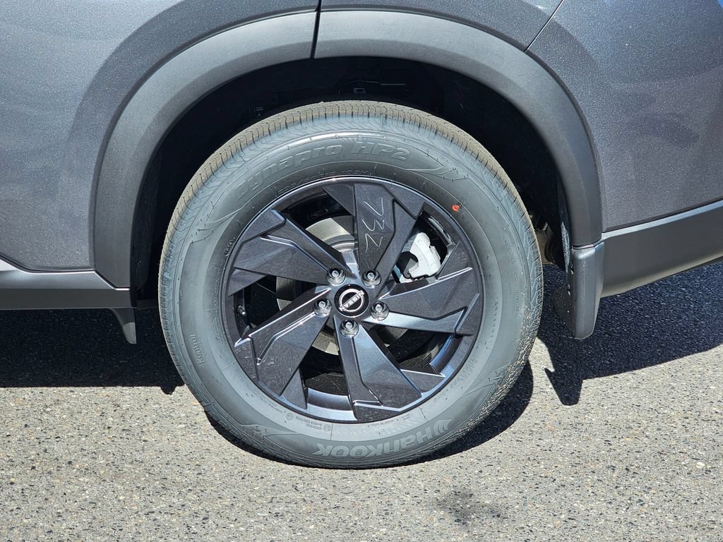 New 2026 Nissan Rogue SV AWD/4WD image 9