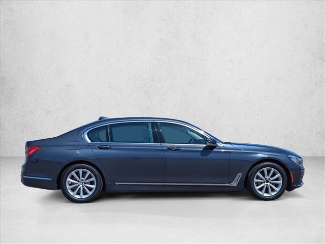 Used 2017 BMW 740i RWD image 4