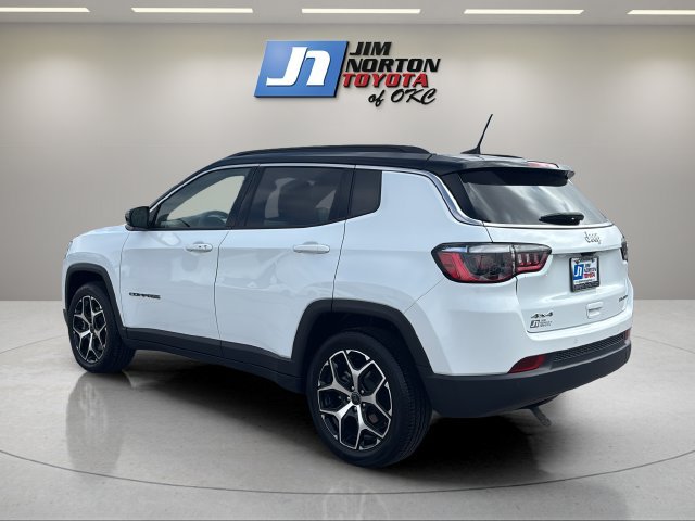 Used 2025 Jeep Compass Limited AWD/4WD image 7