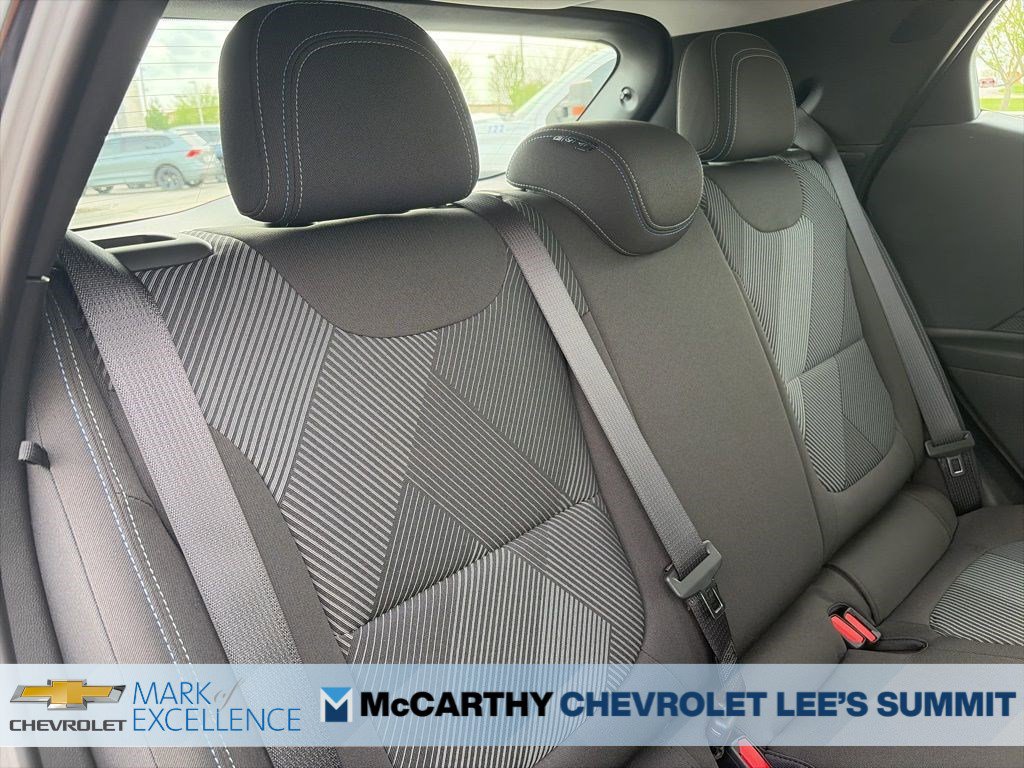New 2027 Chevrolet Bolt LT w/ Comfort Package FWD image 32