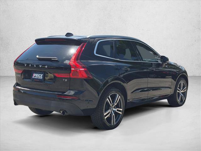 Used 2019 Volvo XC60 T5 Momentum w/ Premium Package FWD image 5
