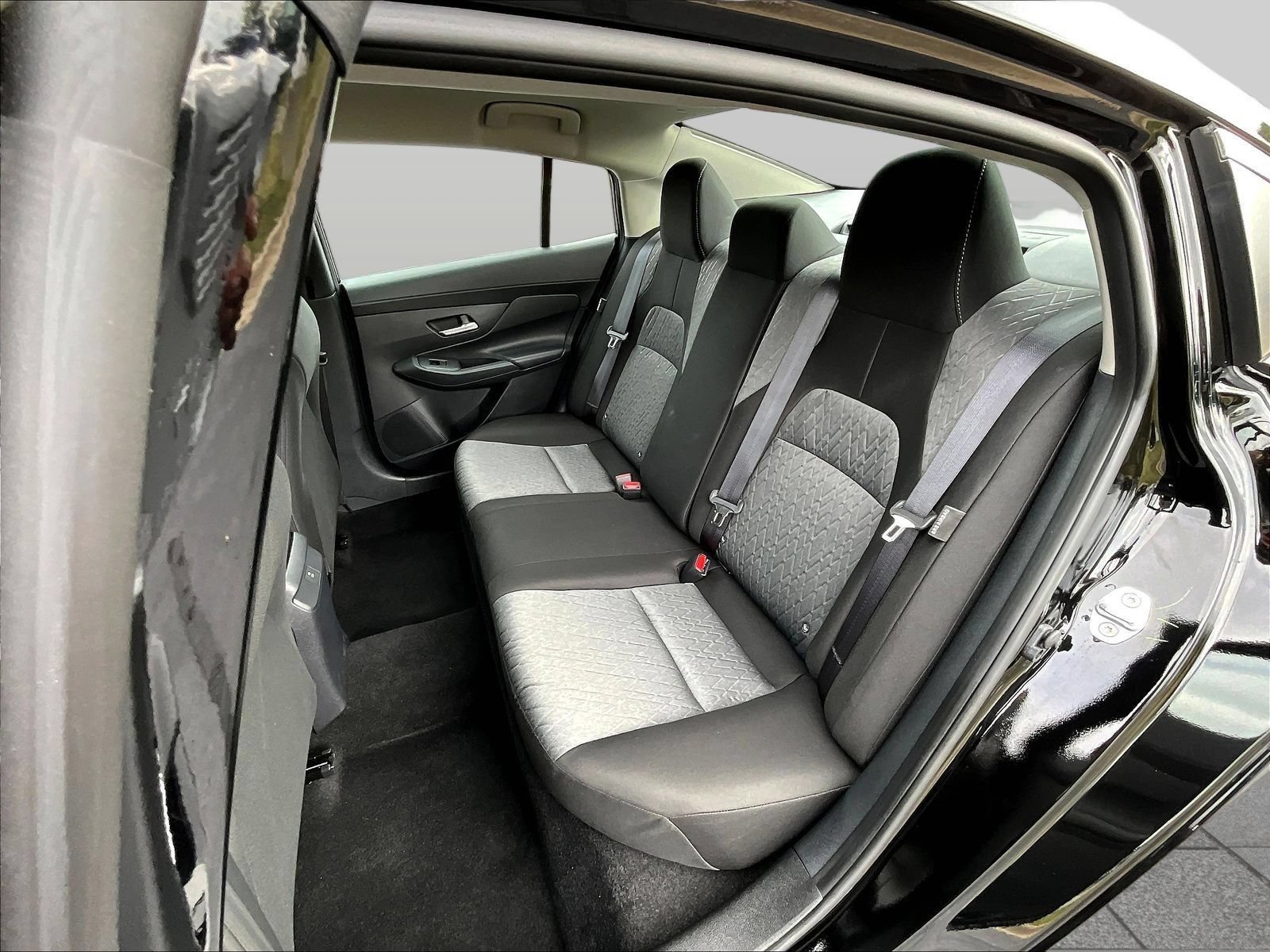 Certified 2026 Nissan Sentra SV w/ Floor Mat Package FWD image 25
