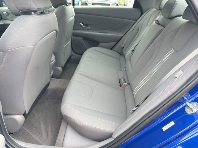 Used 2024 Hyundai Elantra SEL w/ Convenience Package image 27