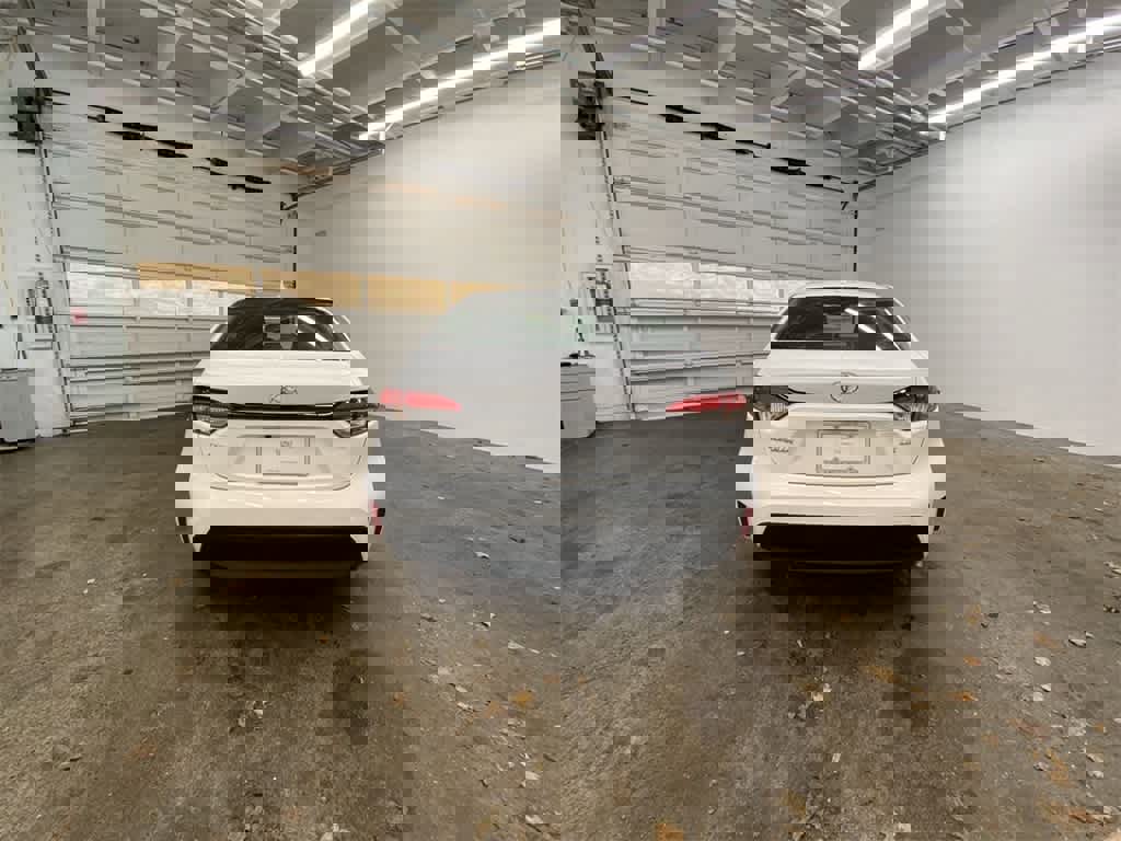 Used 2024 Toyota Corolla LE image 5