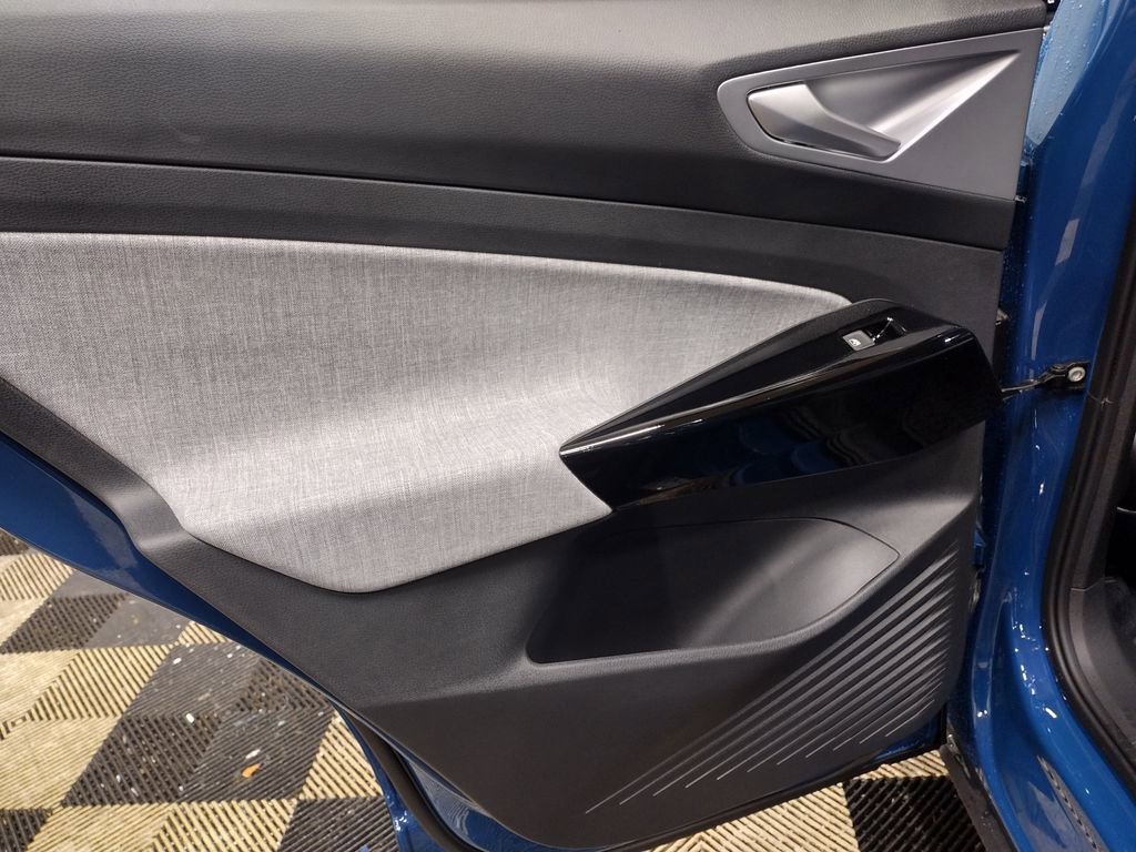 New 2025 Volkswagen ID.4 Pro image 20