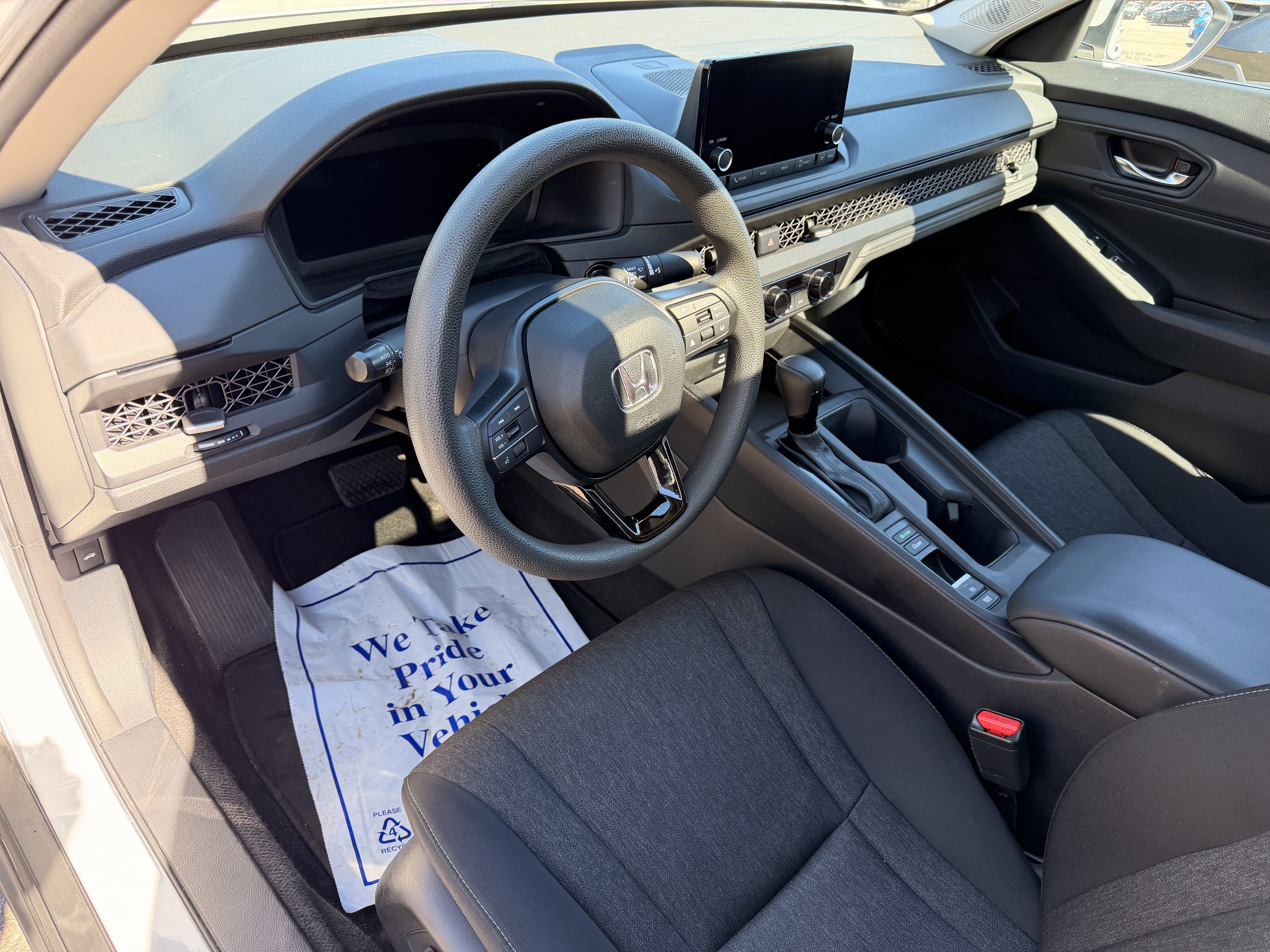 Certified 2023 Honda Accord EX image 10