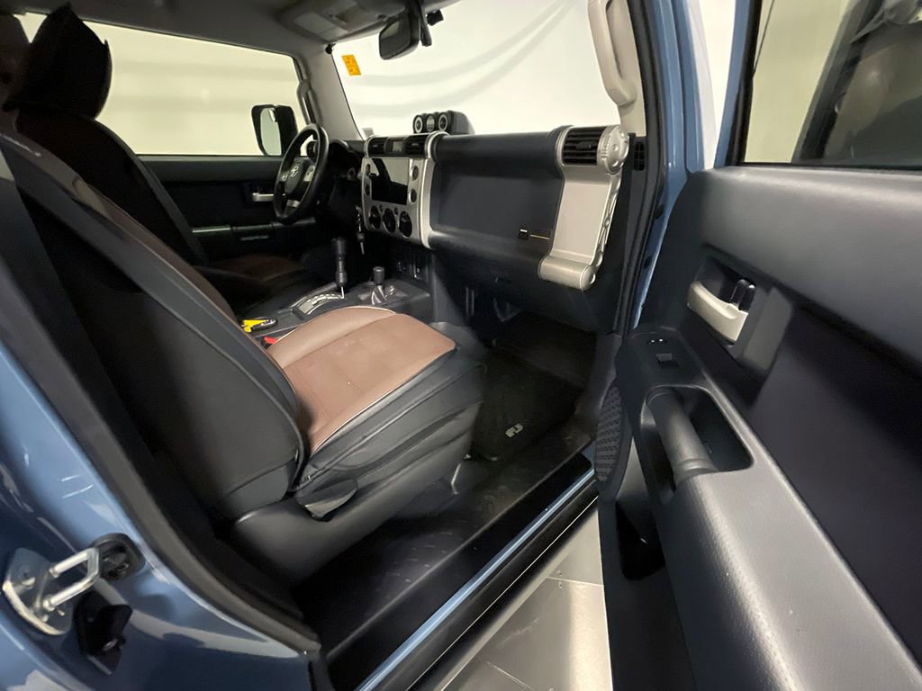 Used 2014 Toyota FJ Cruiser Base w/ Trail Teams Ultimate Edition image 56