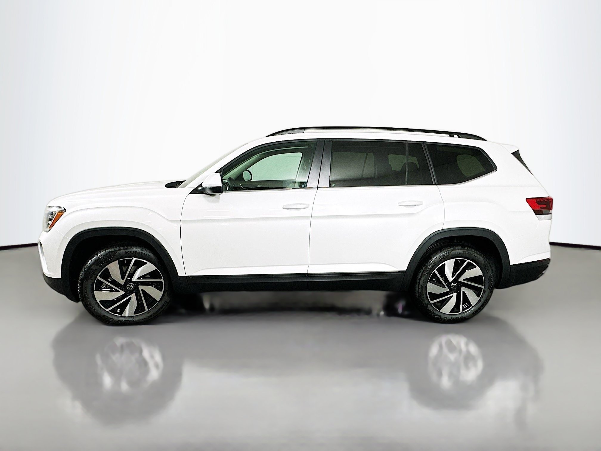 New 2026 Volkswagen Atlas SE AWD/4WD image 4