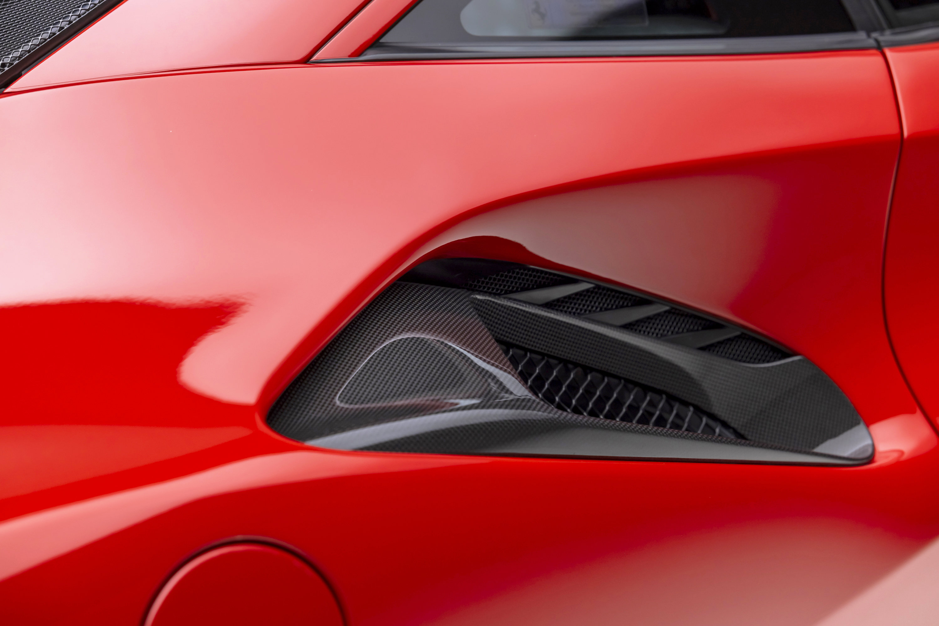 Certified 2020 Ferrari 488 Pista Coupe RWD image 37
