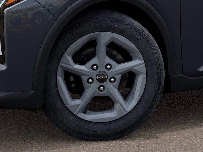 New 2025 Kia K4 LXS image 11