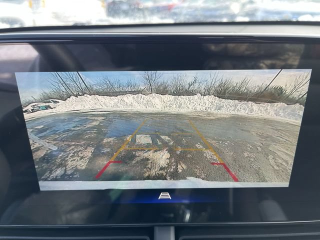 New 2026 Chevrolet Trax RS w/ Sunroof Package FWD image 17