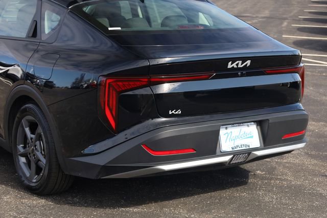 Used 2025 Kia K4 LXS image 7