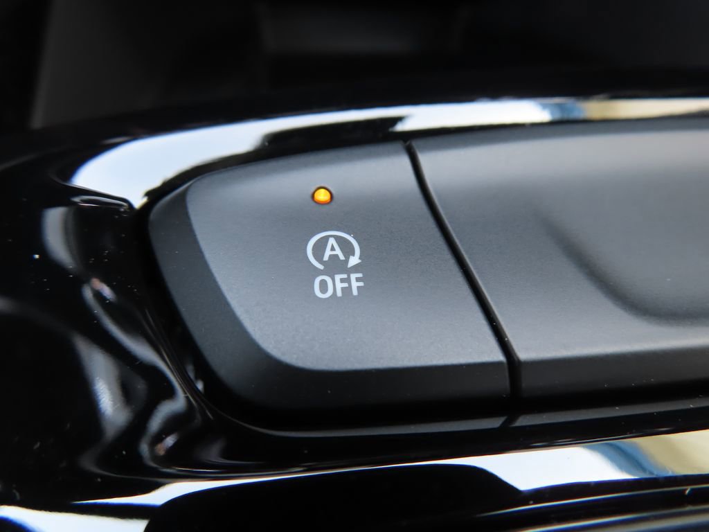 New 2026 Chevrolet Trax RS w/ Sunroof Package image 12