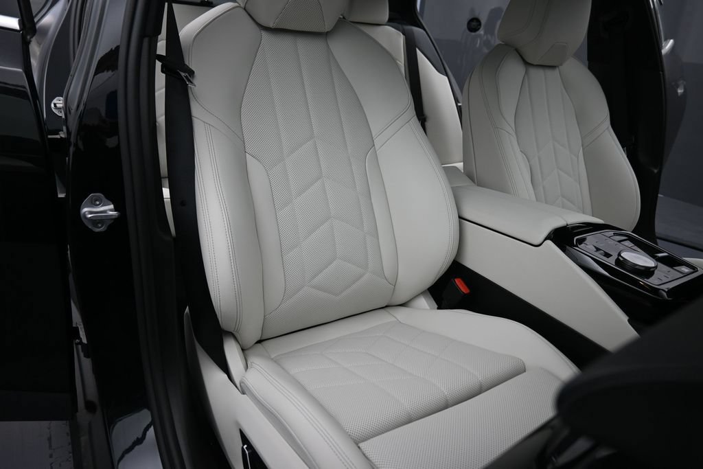 New 2027 BMW 530i xDrive AWD/4WD image 21