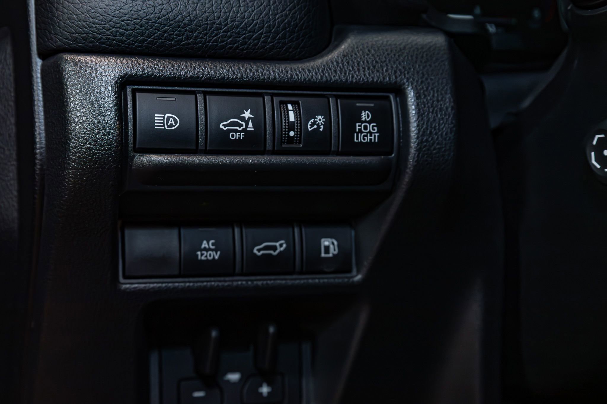 Used 2024 Toyota Land Cruiser image 20