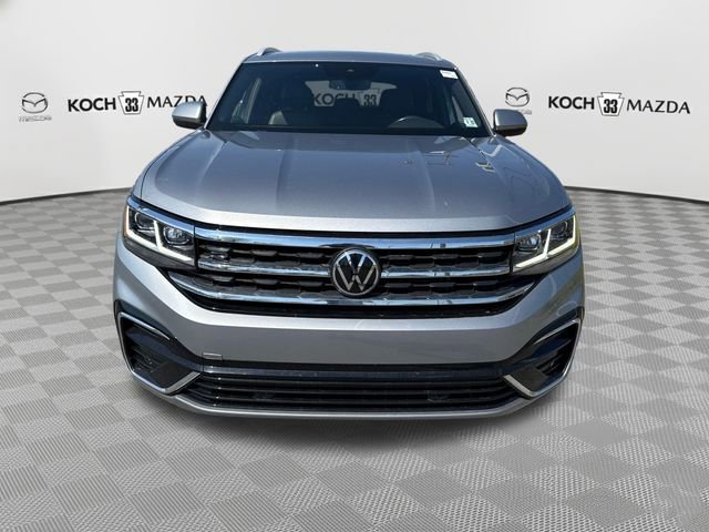Used 2022 Volkswagen Atlas Cross Sport SEL R-Line AWD/4WD image 2