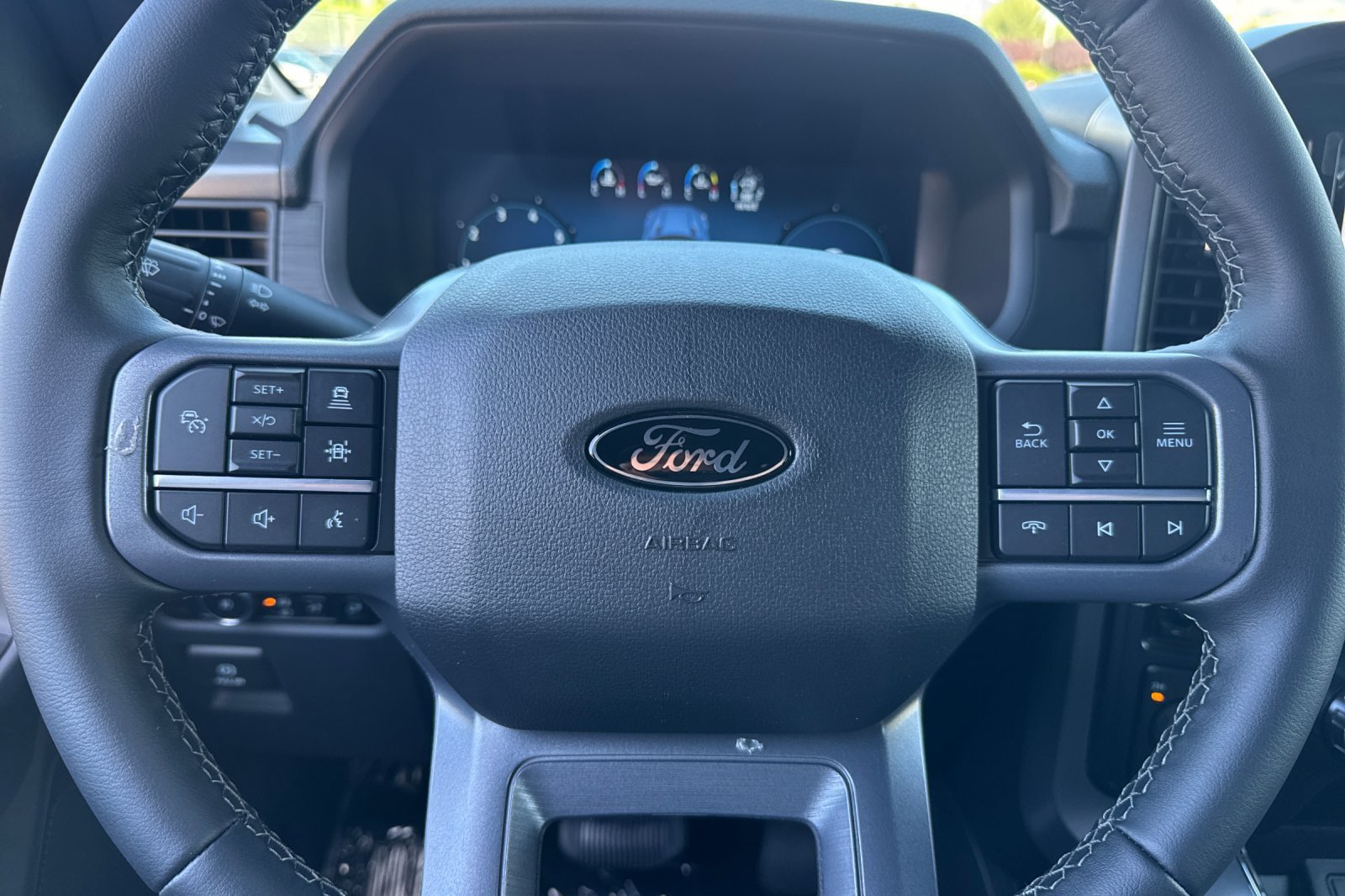 New 2026 Ford F150 XLT w/ Equipment Group 302A MID AWD/4WD image 20